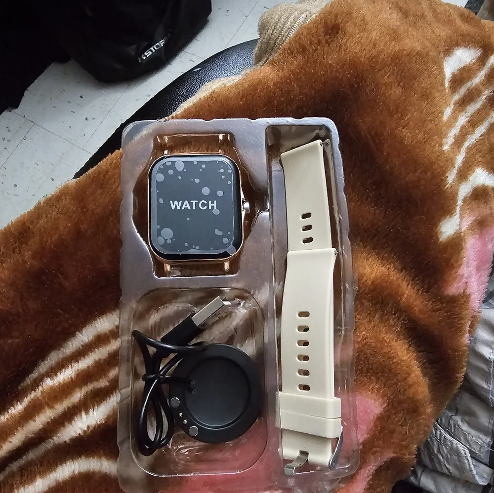 Smart watche - Picture 2 of 2